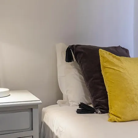 Condessa Dolls House Iii By Heart Lissabon